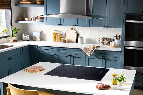 whirlpool-chimney-wall-mount-range-hood-WVW53UC6LS